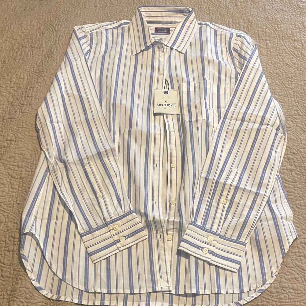 UNTUCKit White and Blue Striped Shirt NWT